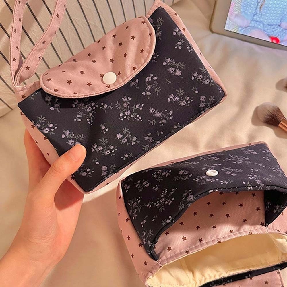 Bolsa de maquillaje con estamp - The Korean Lifestyle reseña y precio